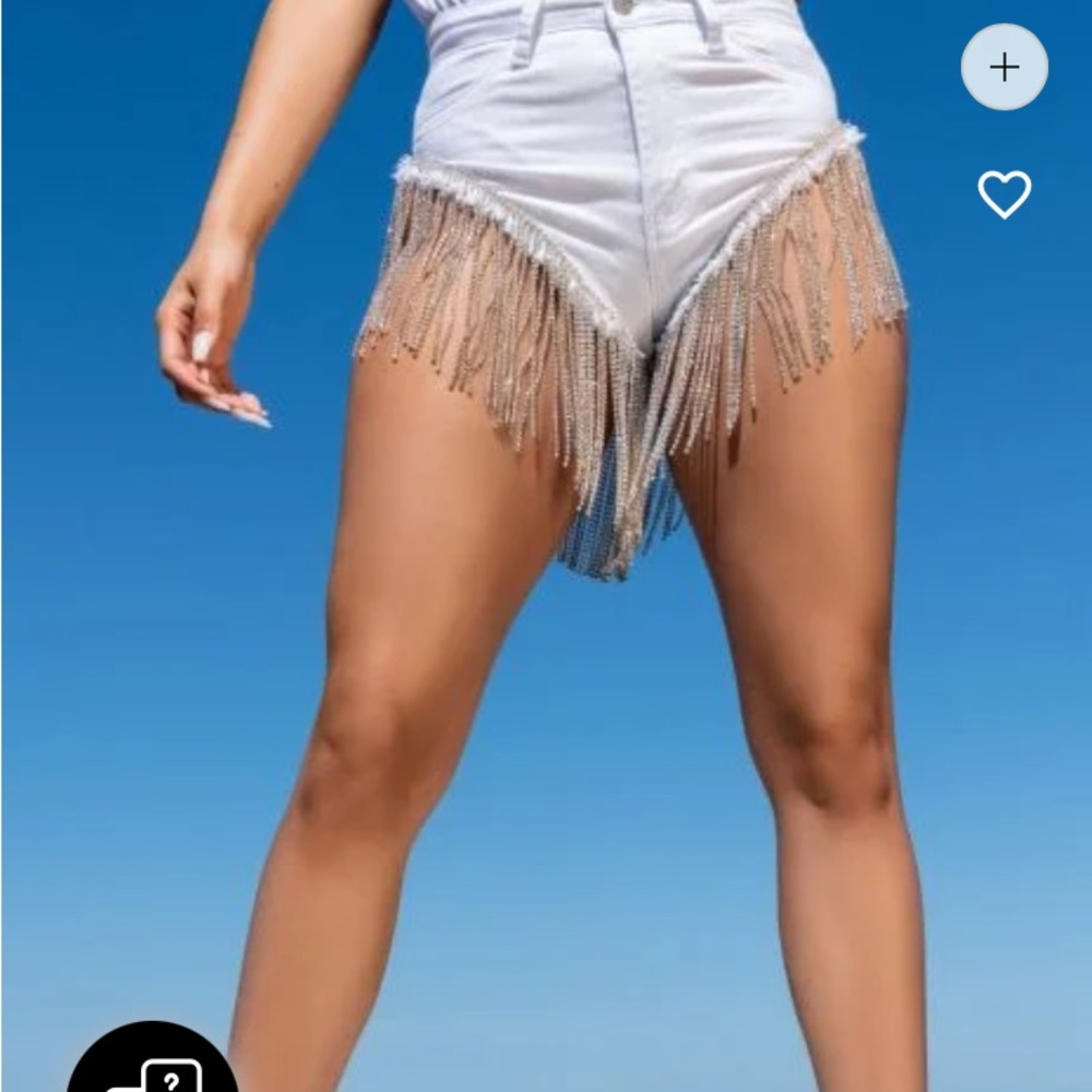 Akira shorts